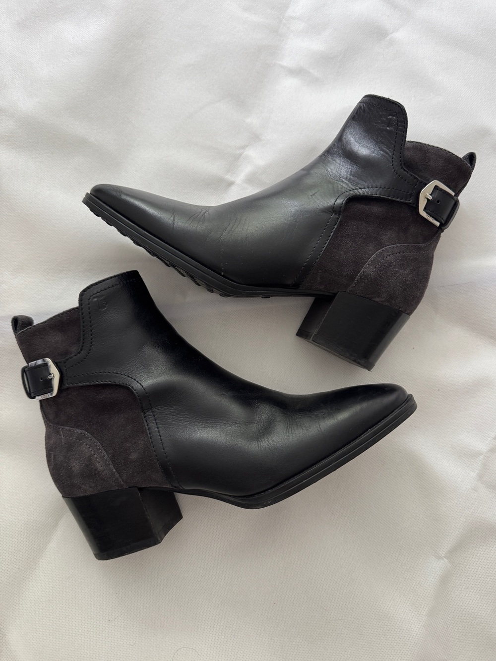 Tod’s Suede Leather & Ankle Boots Block Heels Size 34.5